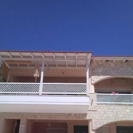 Villea Village 아파트 Kalamítsion