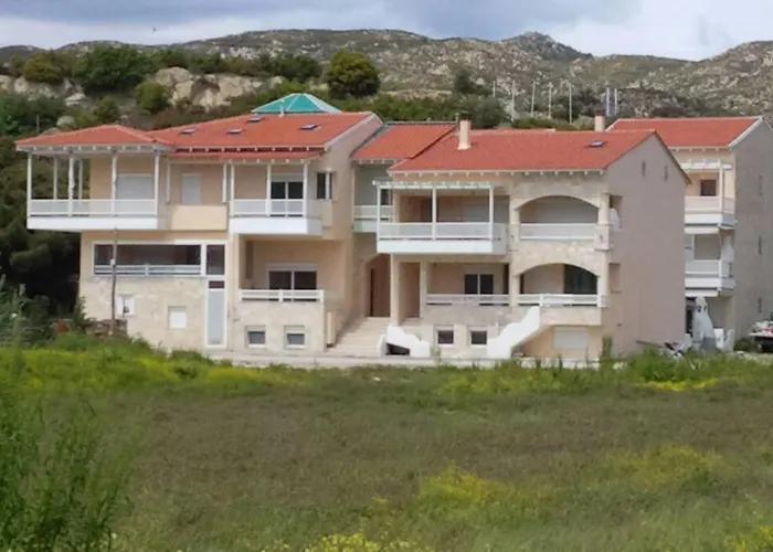 Villea Village *
