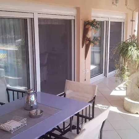 Villea Village Διαμέρισμα Kalamítsion